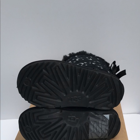 UGG Bailey Bow Moon and Stars - Picture 8 of 8